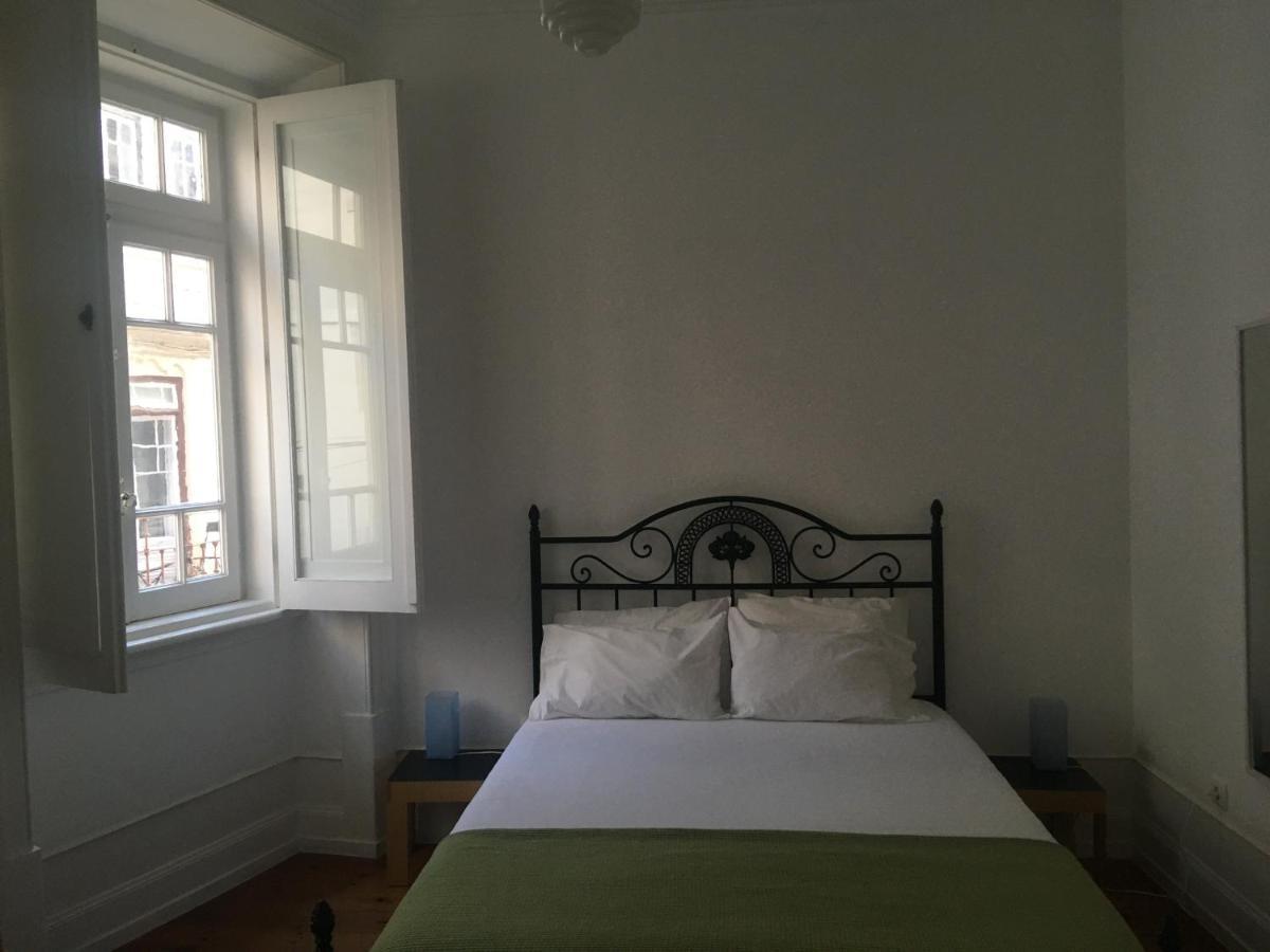 Cinco Em 5 Villa Coimbra Bagian luar foto