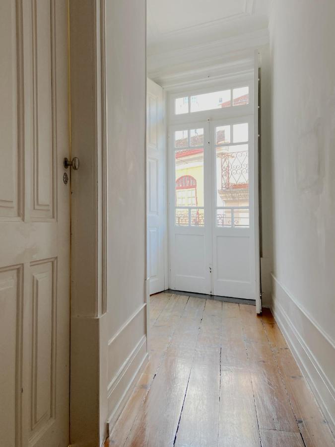 Cinco Em 5 Villa Coimbra Bagian luar foto